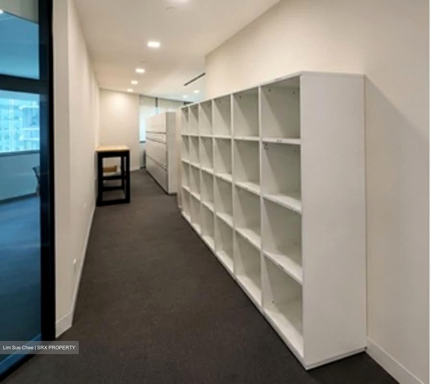 Robinson 77 (D1), Office #568255371